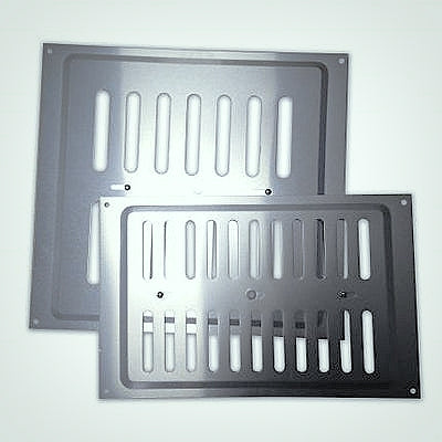 Manthorpe Aluminium Hit & Miss Vent 9" x 6" / 9" x 9" AV626 ,AV629